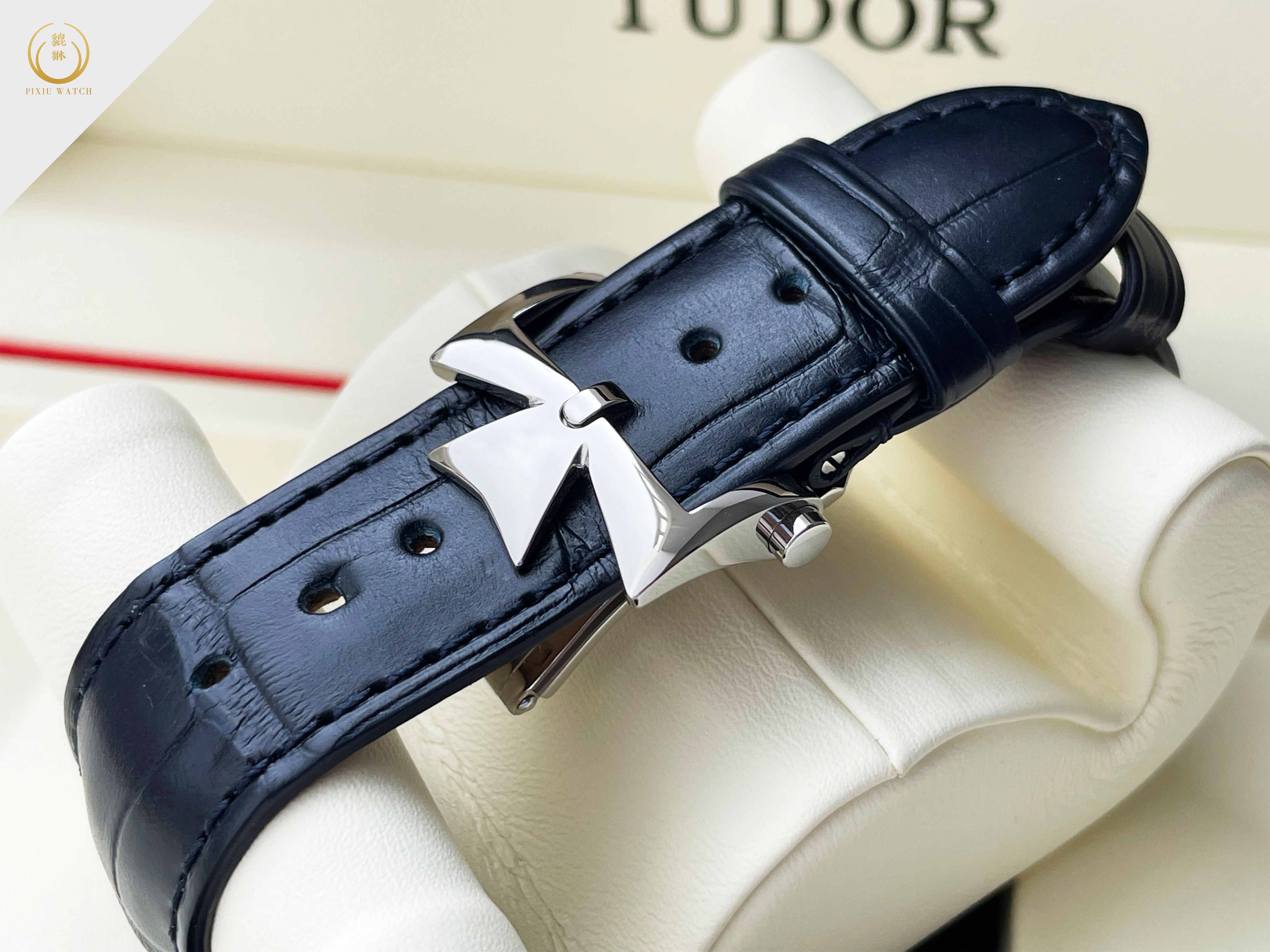 Vacheron Constantin Fiftysix