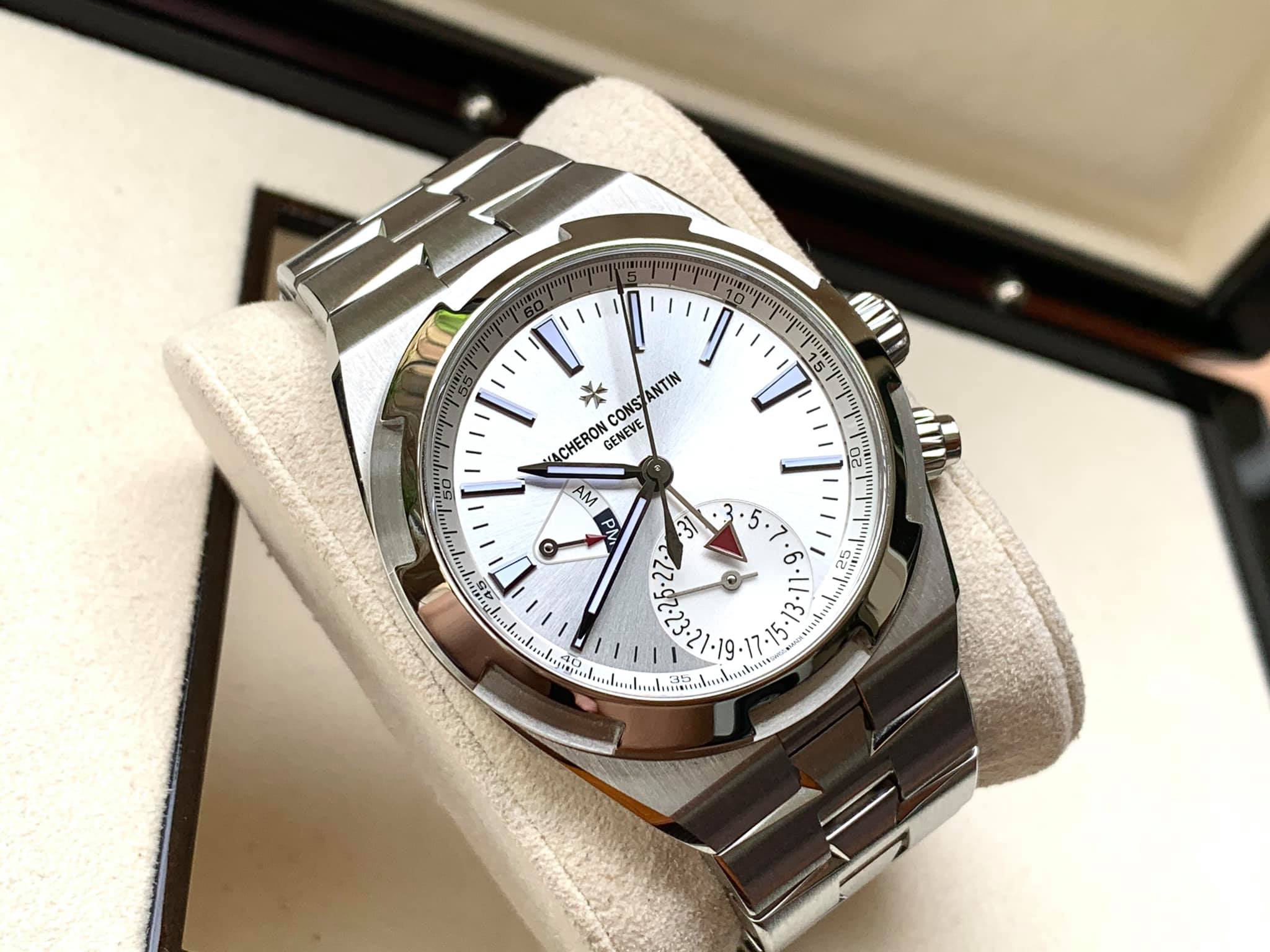 “New” Vacheron Constantin Overseas Dual Time