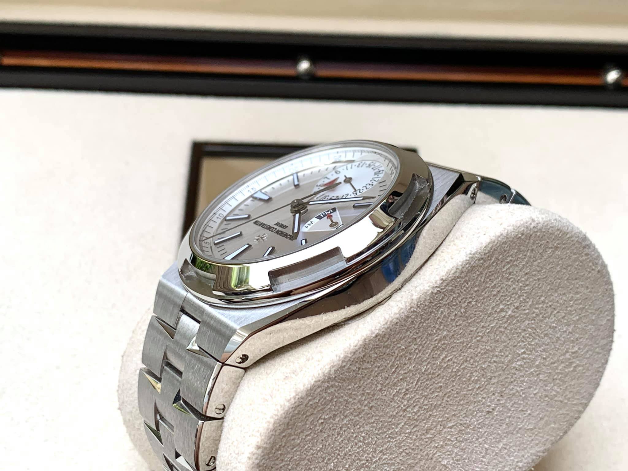 “New” Vacheron Constantin Overseas Dual Time