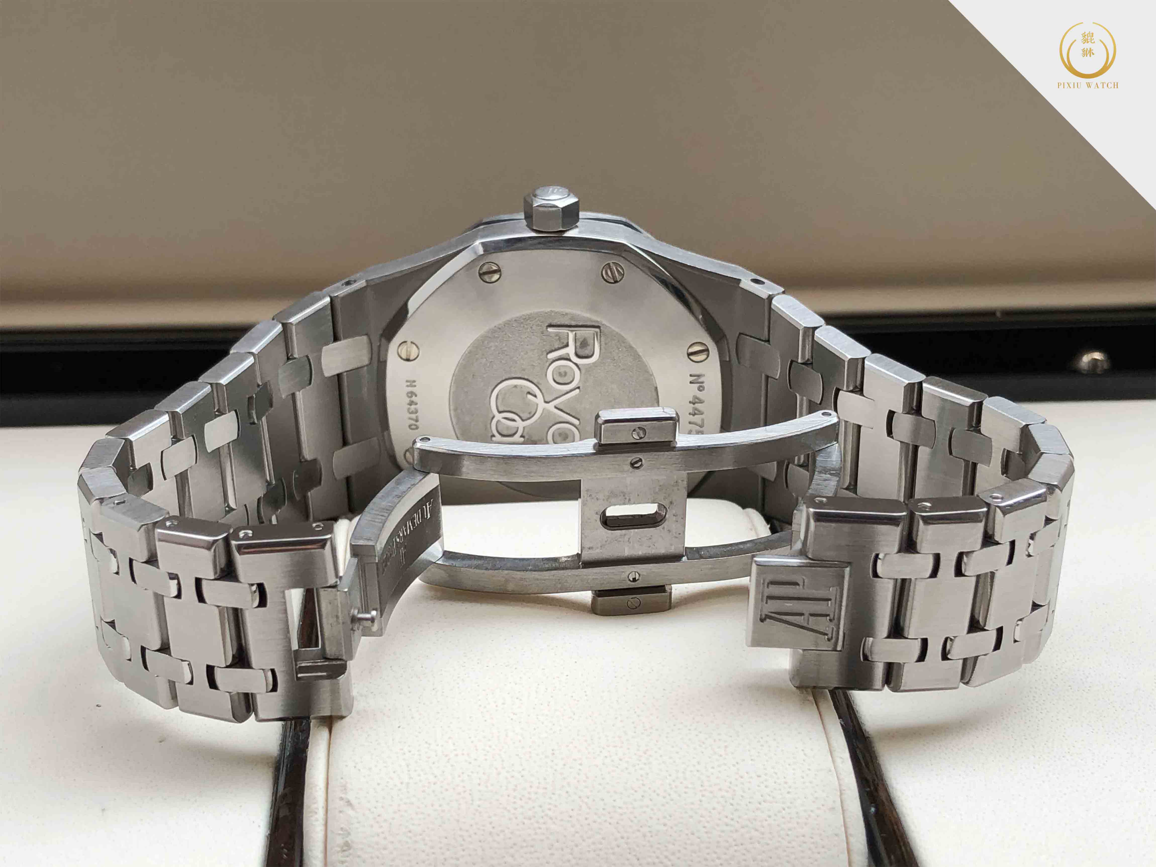 Audemars Piguet Royal Oak Dual Time