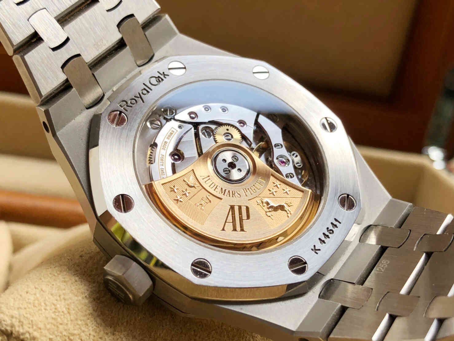 Audermar Piguet Royal Oak 15450st Silver Dial