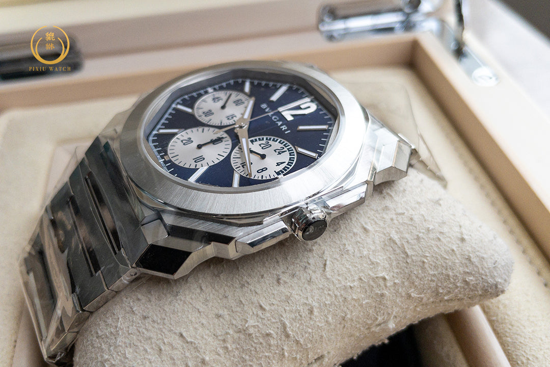 “ของใหม่” Bvlgari Octo Finissimo Chronograph GMT