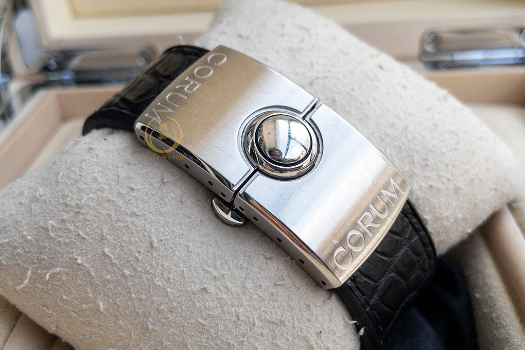 Corum Bubble Classic Black Dial Date Steel