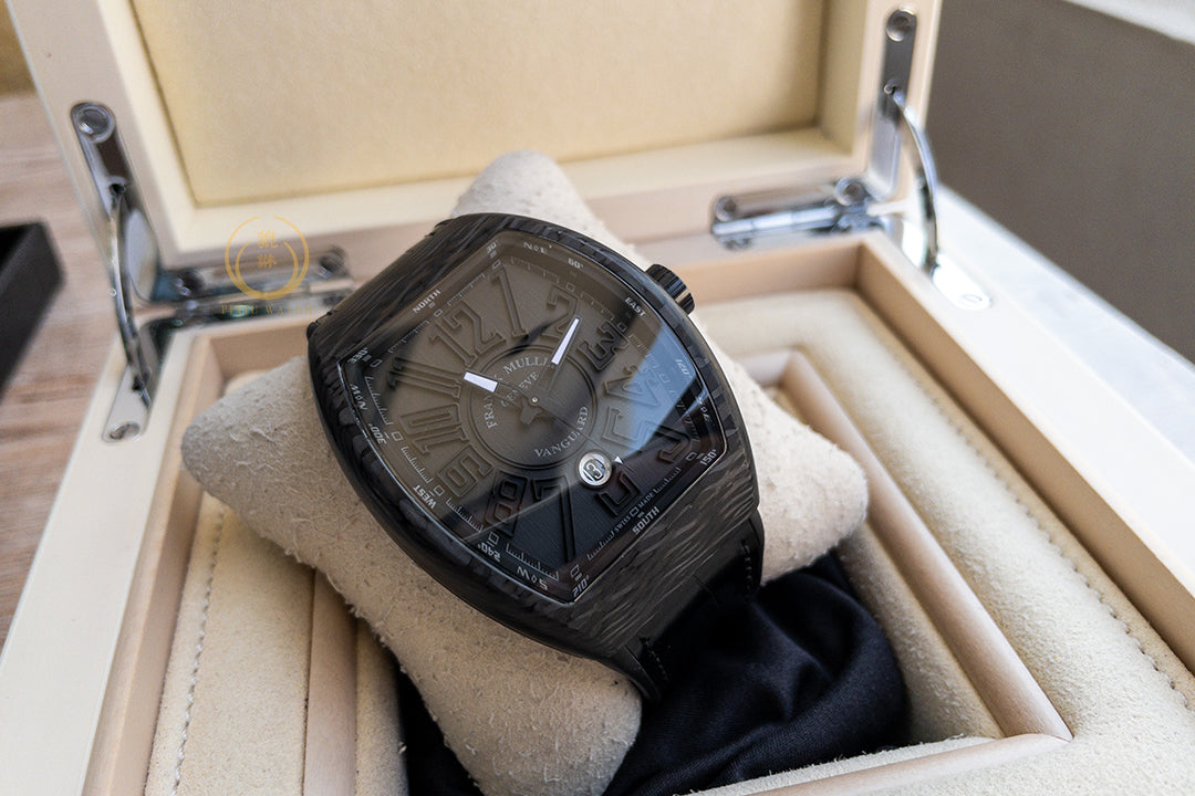 Franck Muller Vanguard Carbon V45