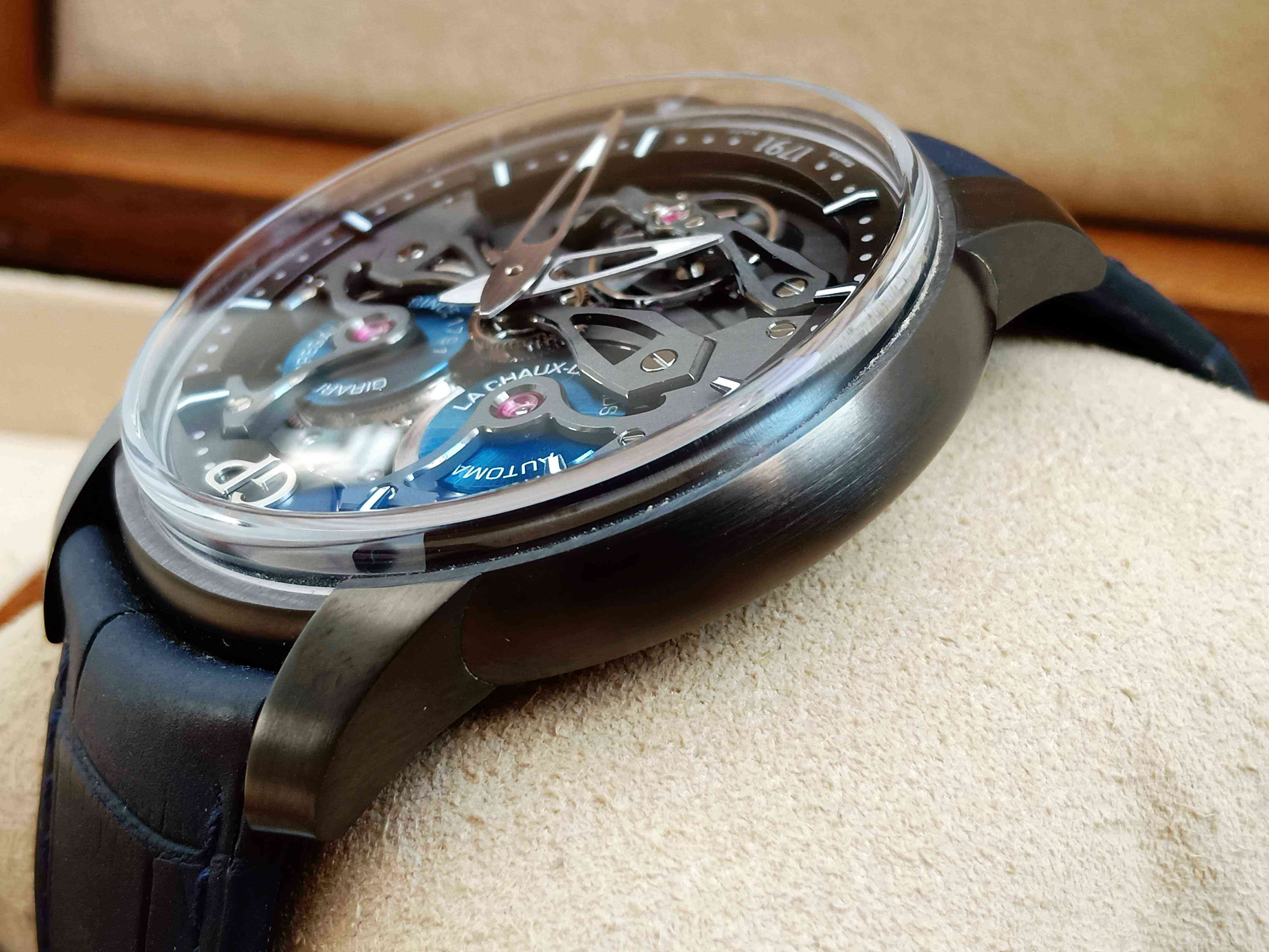 Girard-Perregaux Bridges Neo Bridges Earth to Sky Edition