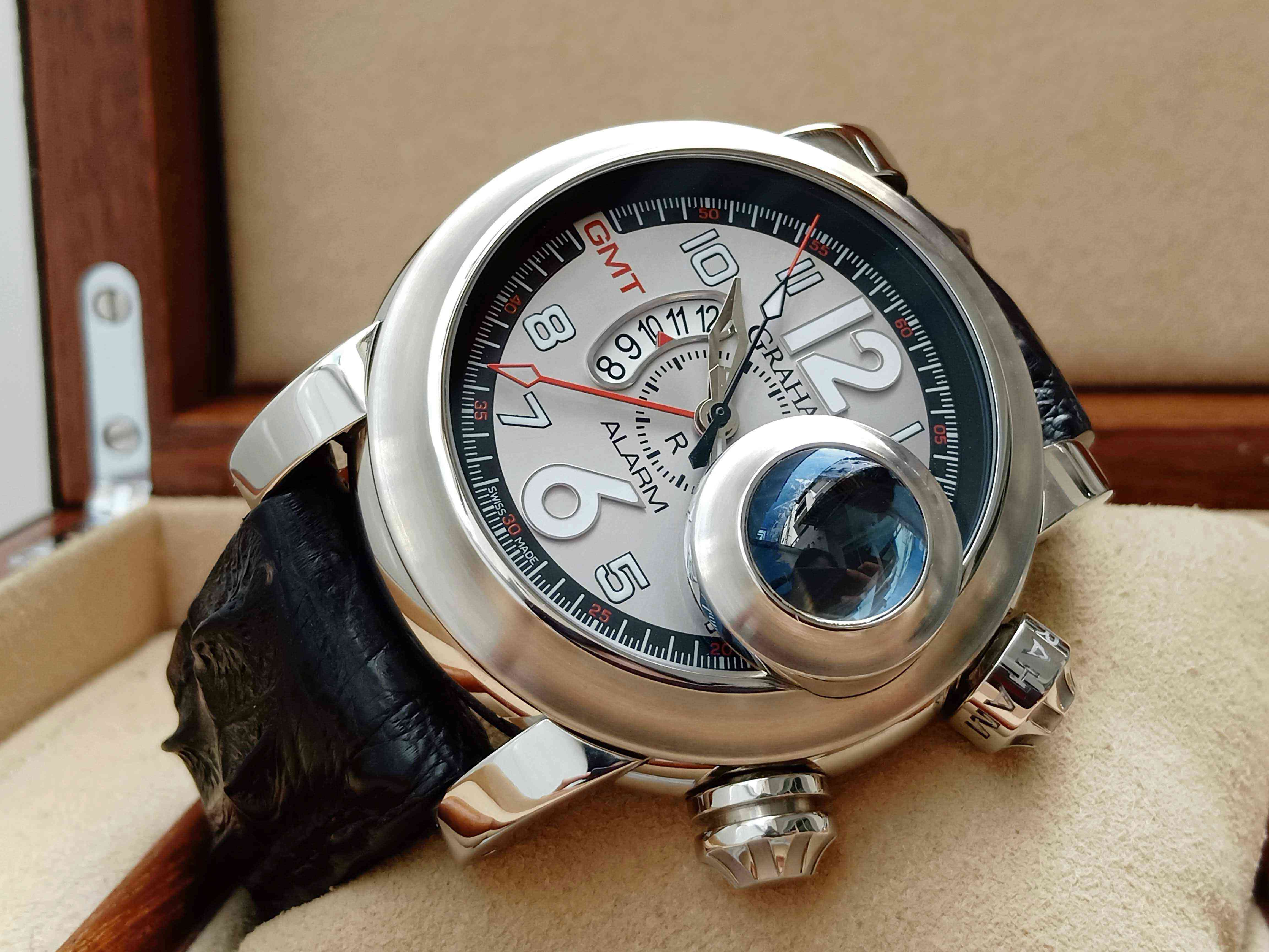 Graham Swordfish Grillo GMT-Alarm