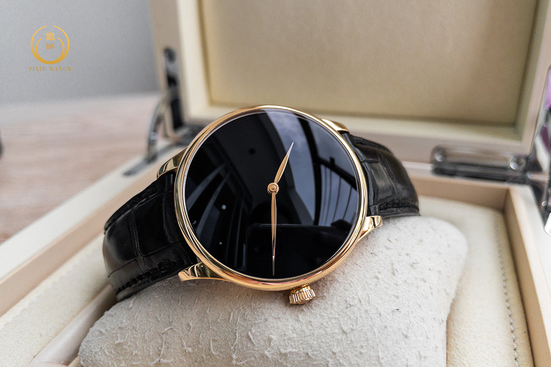 H. Moser & Cie. Venturer Vantablack Red Gold
