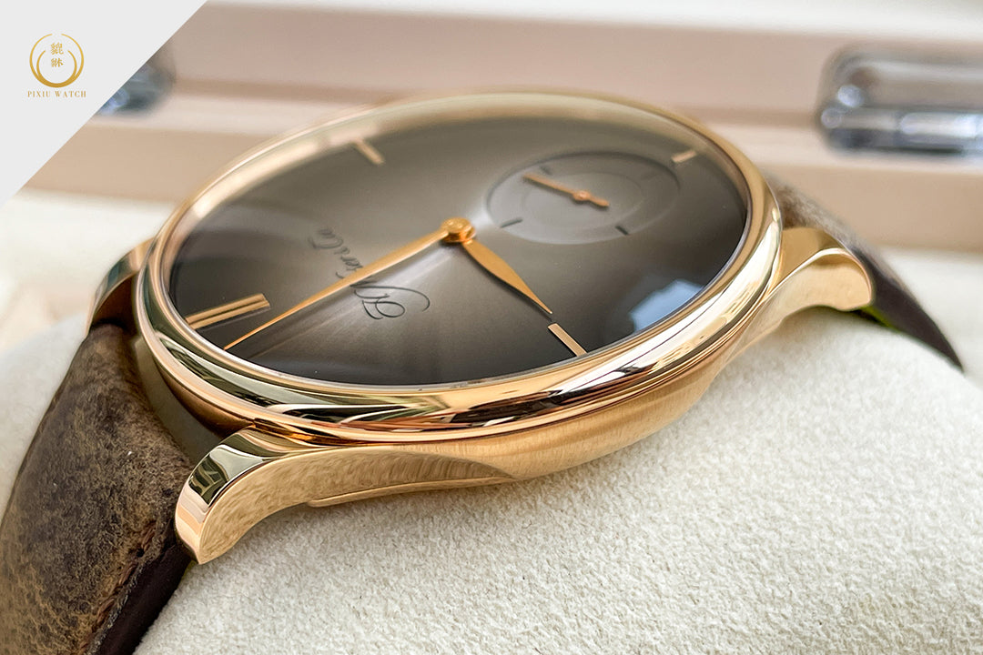 H.Moser & Cie. Venturer XL Small Seconds Grey Purity Limited 100 Pcs.