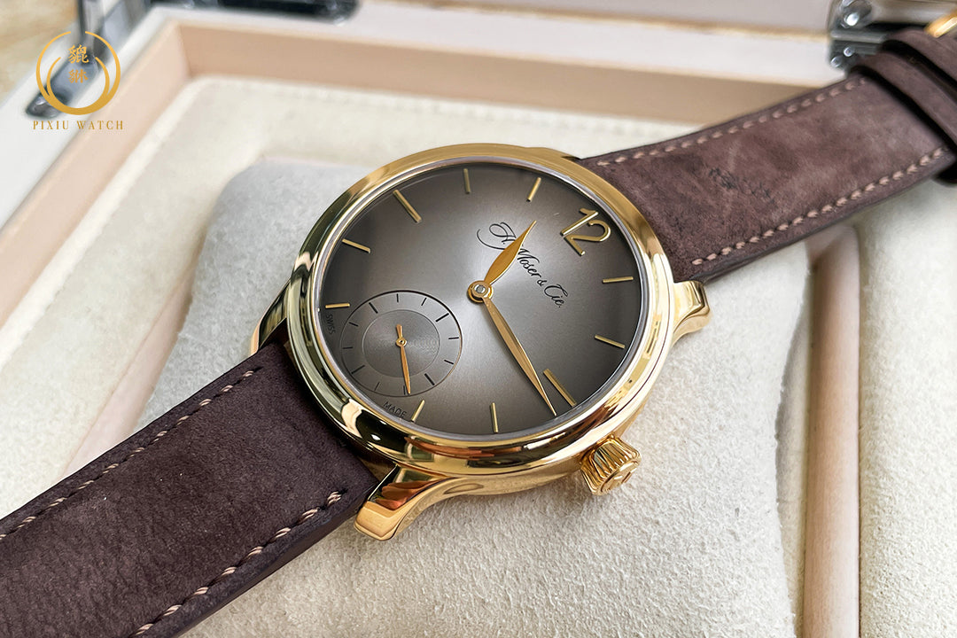 “ของใหม่” H. Moser & Cie. Endeavour Small Seconds