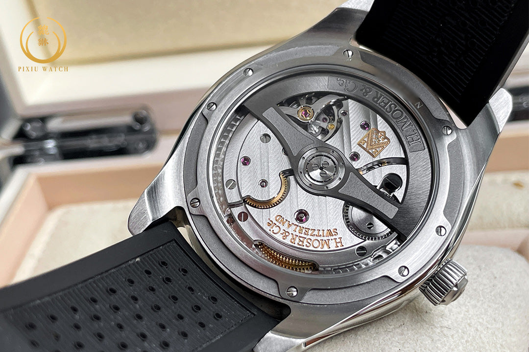 H. Moser & Cie. Pioneer Centre Seconds Midnight Blue Fume