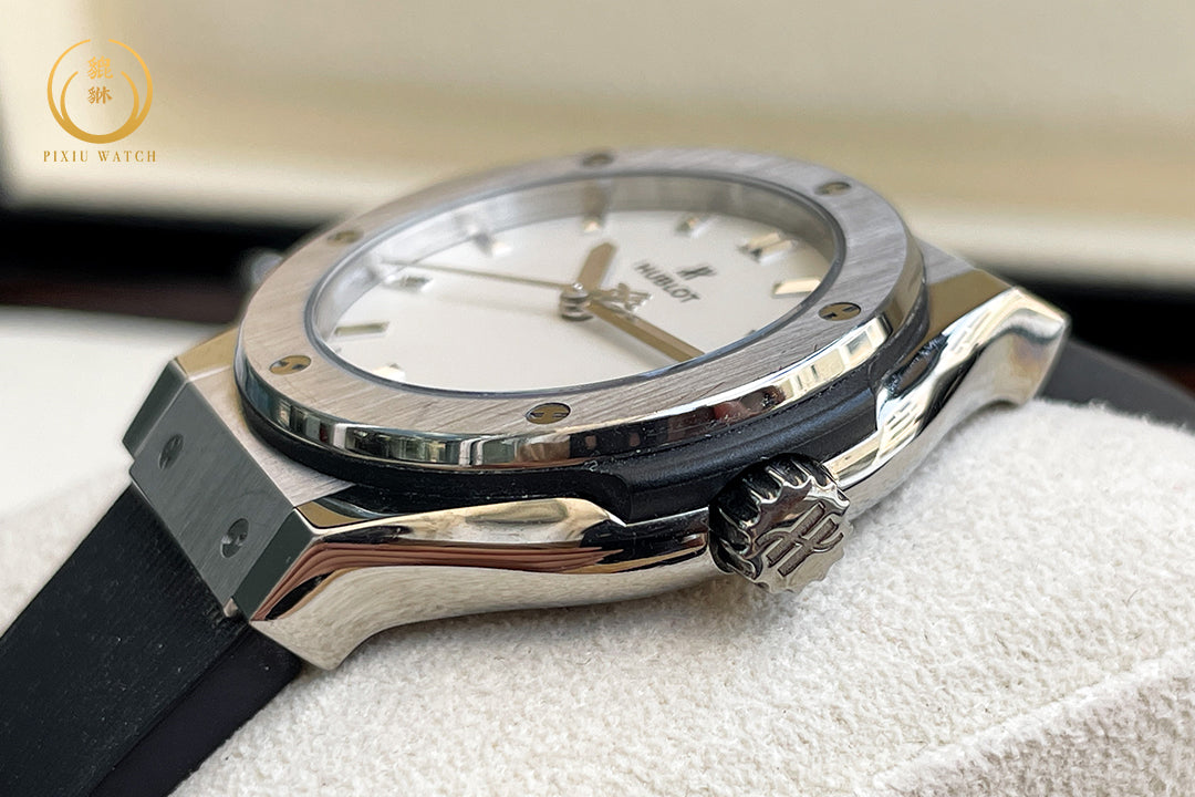 Hublot Classic Fusion Titanium Opalin