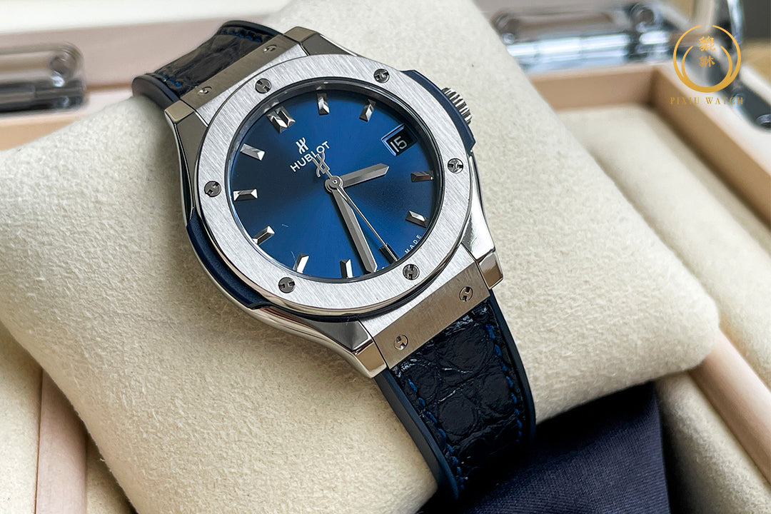 Hublot Classic Fusion Titanium Blue