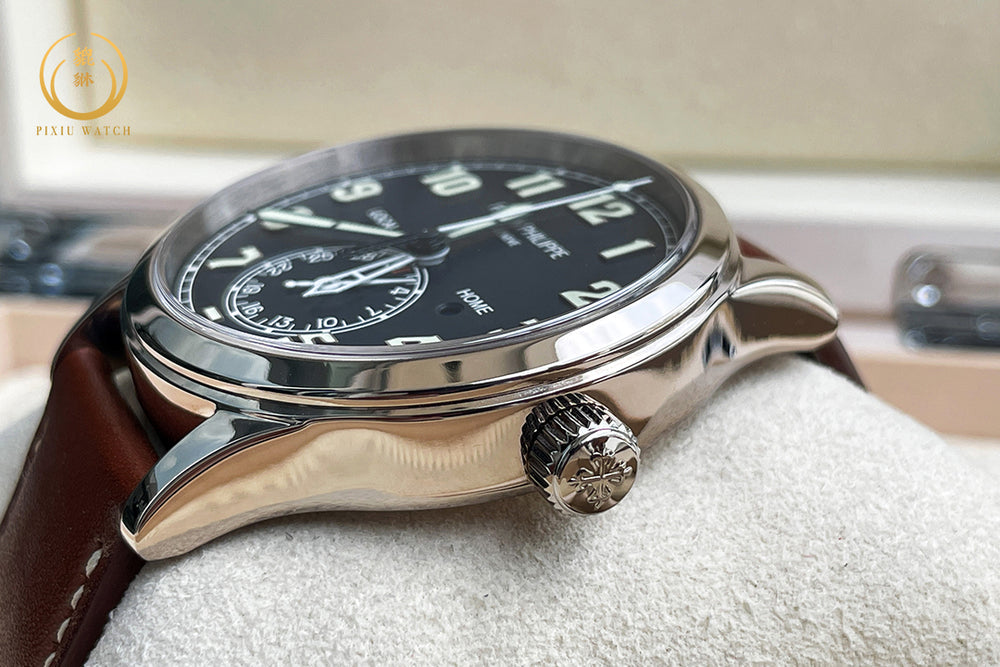 Patek Philippe Calatrava Pilot Travel Time 5524G-001