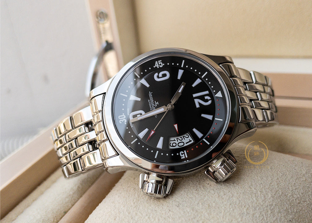 “Must Have” JLC Master Compressor Gold Medal