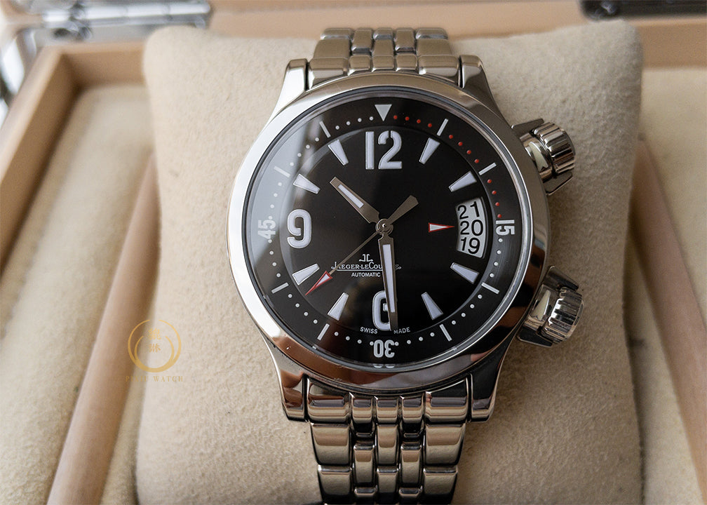 “Must Have” JLC Master Compressor Gold Medal