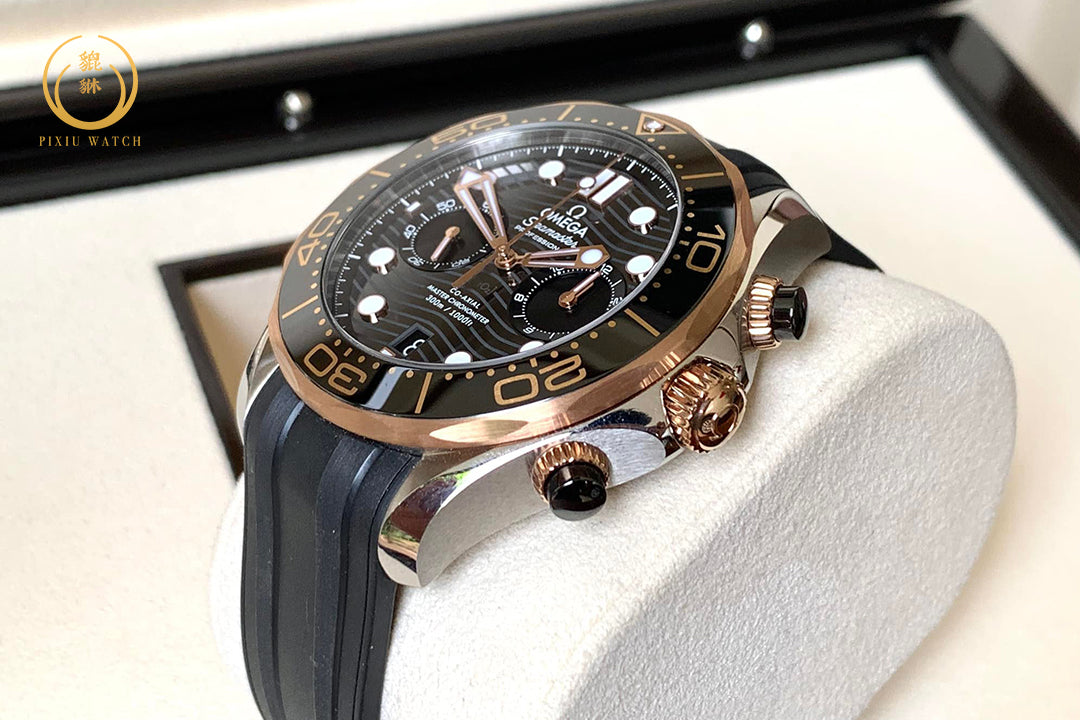 Omega Seamaster Diver 300M Master Chronograph Steel/Sedna Gold