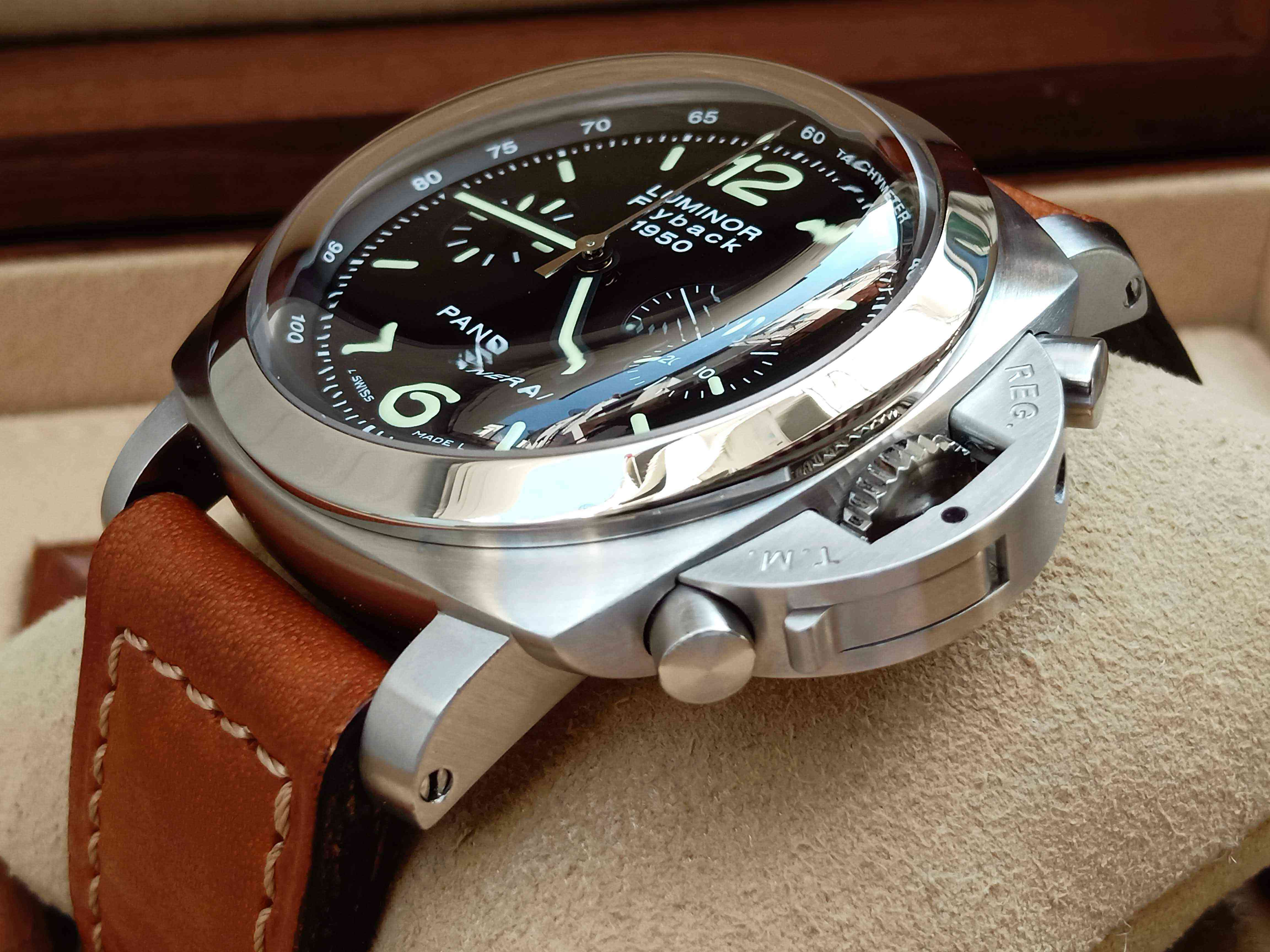 Panerai Luminor 1950 Chronograph Flyback Pam212