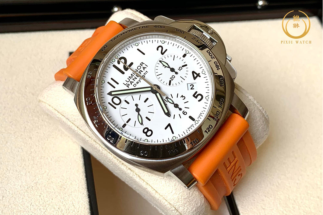 Panerai Luminor PAM 188 Chrono Daylight White