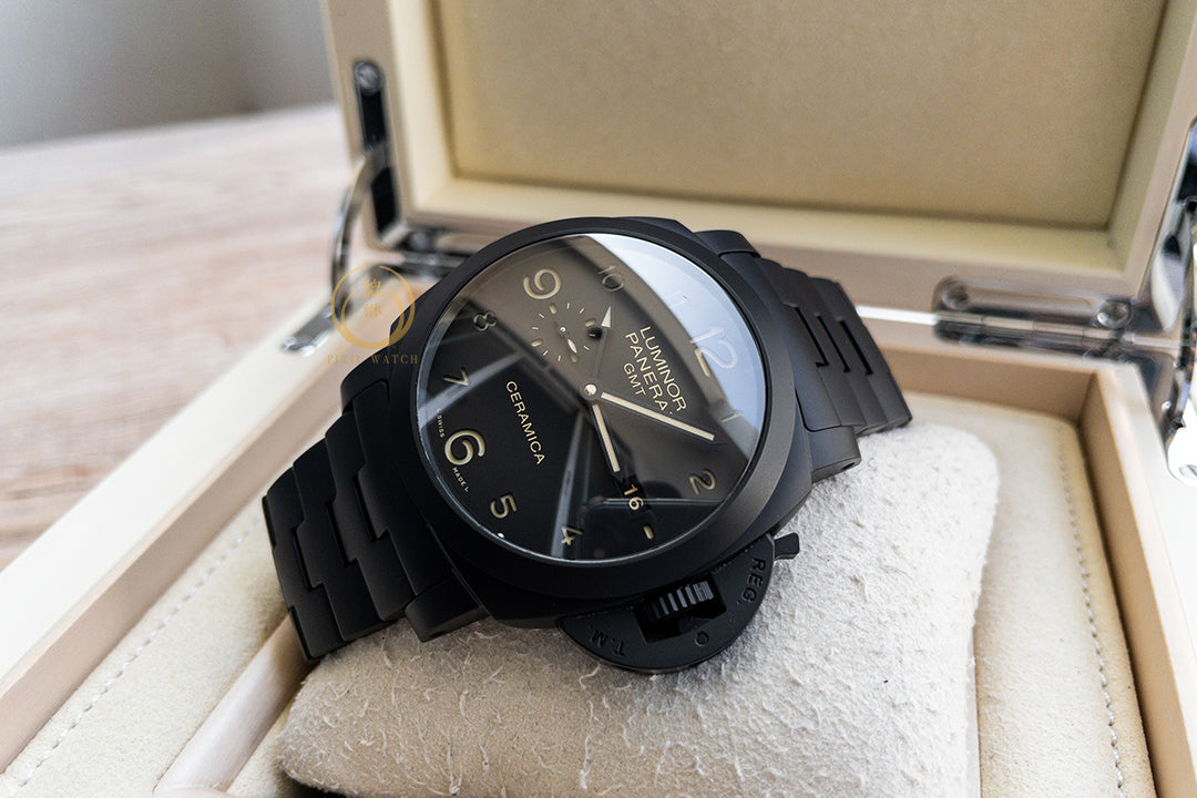 Panerai Luminor 1950 PAM00438 Tuttonero 3 Days GMT Ceramica