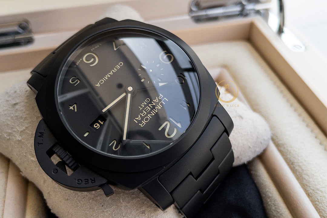 Panerai Luminor 1950 PAM00438 Tuttonero 3 Days GMT Ceramica