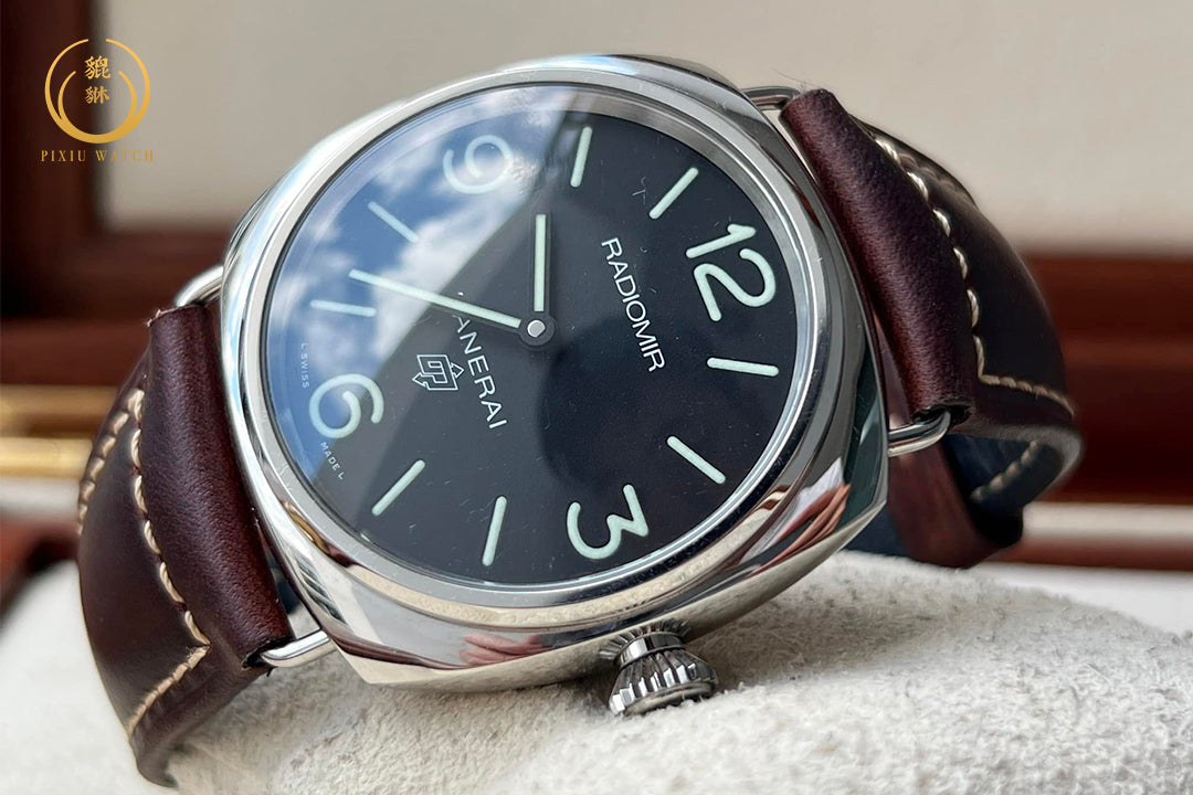 Panerai Radiomir PAM00753 Base Logo