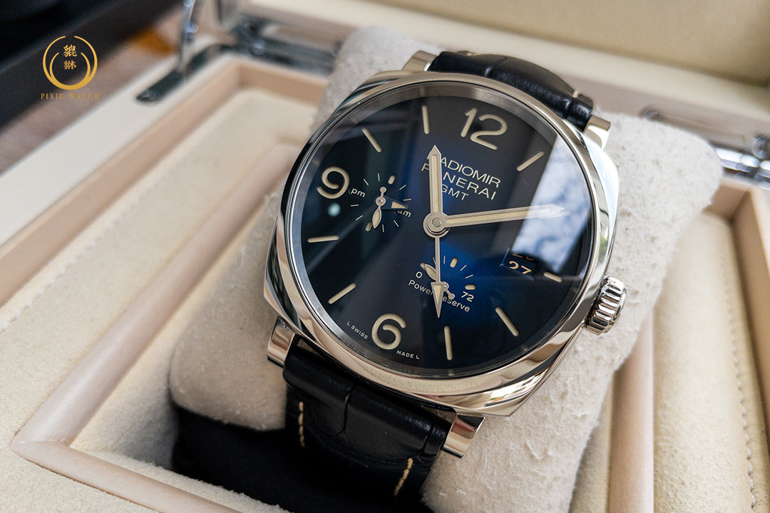 Panerai Radiomir PAM00946 GMT Power Reserve