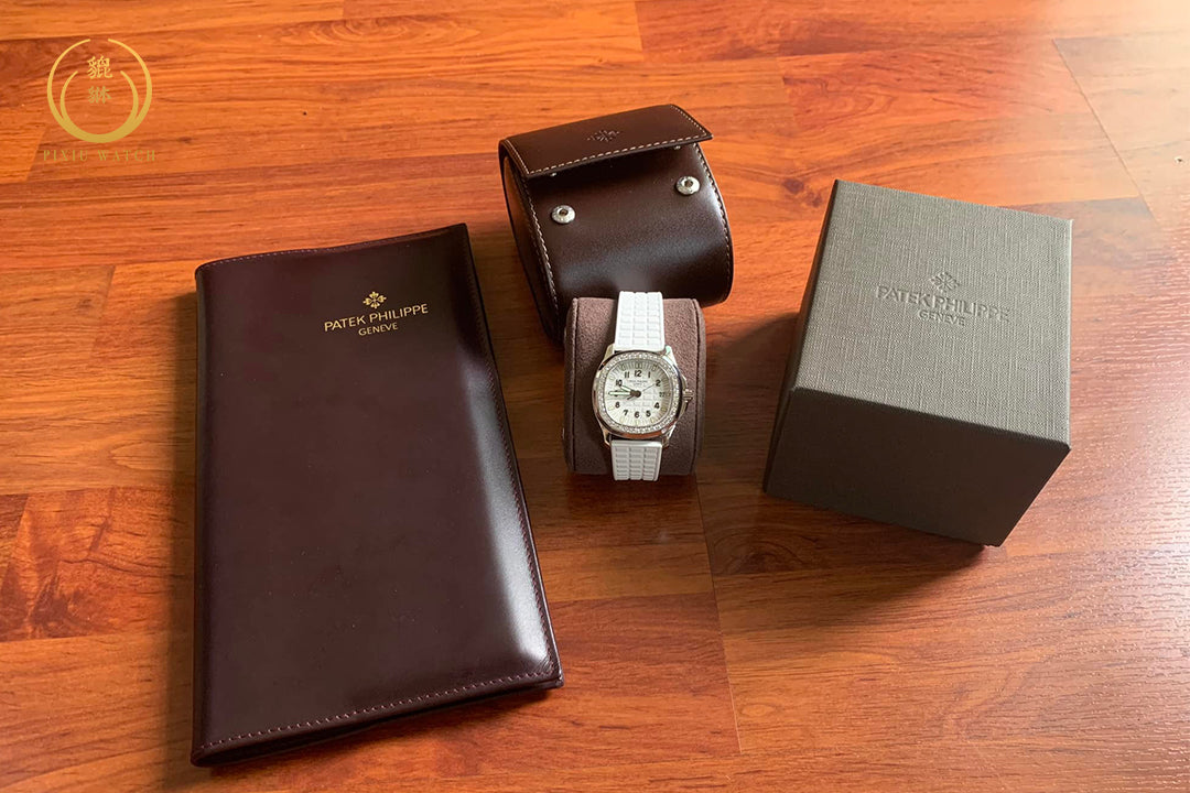 Patek Philippe Aquanaut 5067A-011 White dial