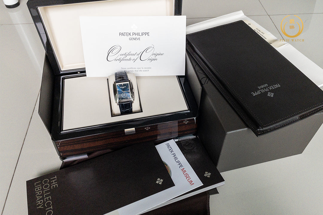 Patek Philippe Gondolo 5124G-011 White Gold Blue Dial