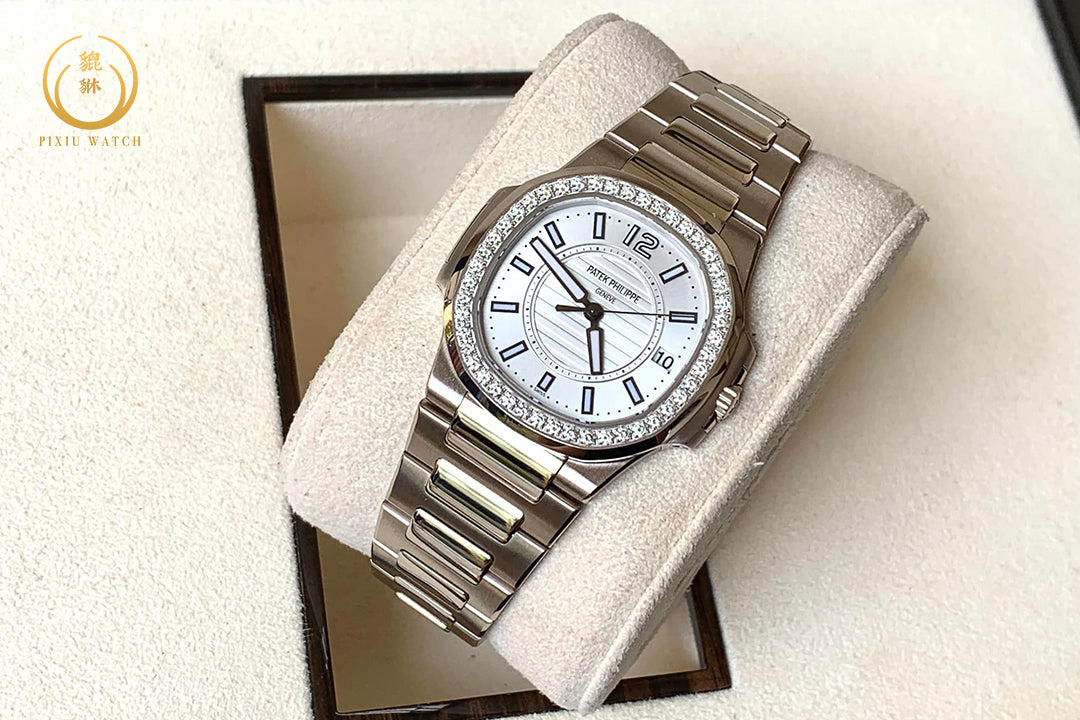 Patek Philippe Nautilus 7010/1G-001 White Gold Diamond