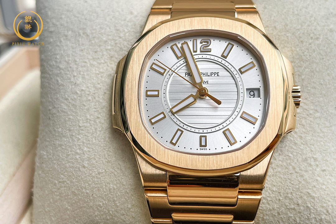 Patek Philippe Nautilus 7011/1R 18C Rose Gold