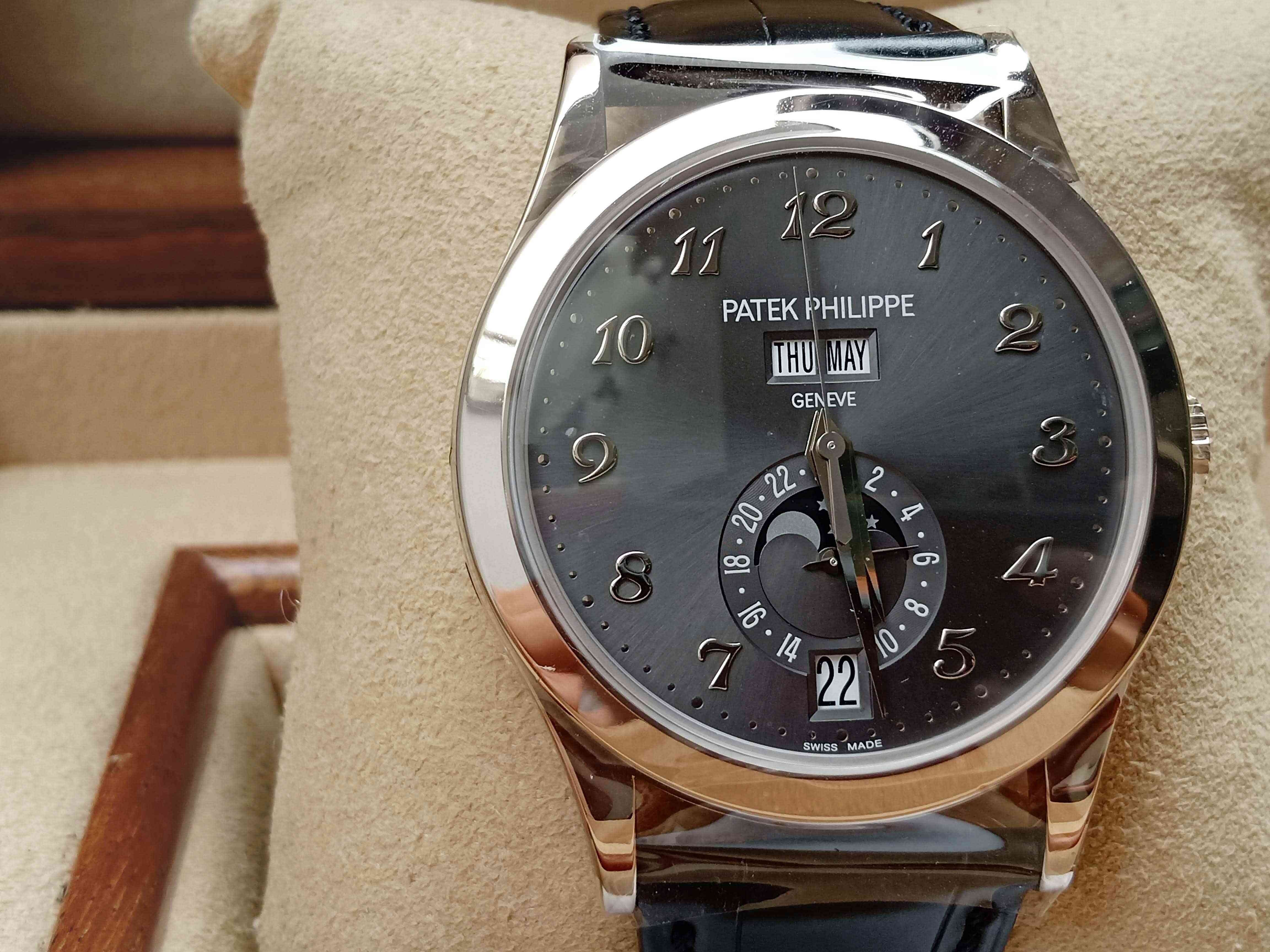 Patek Phillipe Complication 5396 Annual Calendar