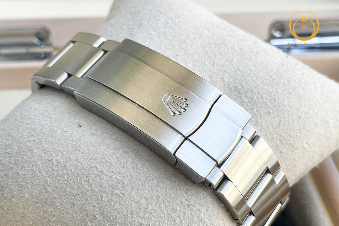 Rolex Oyster Perpetual 116000 Tiffany (* After *)