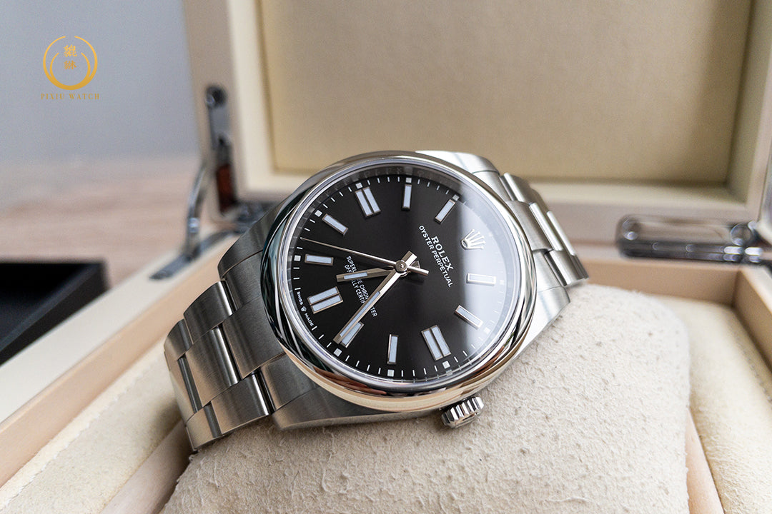 “NEW” Rolex Oyster Perpetual Black Dial