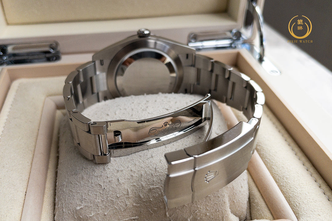“NEW” Rolex Oyster Perpetual Black Dial