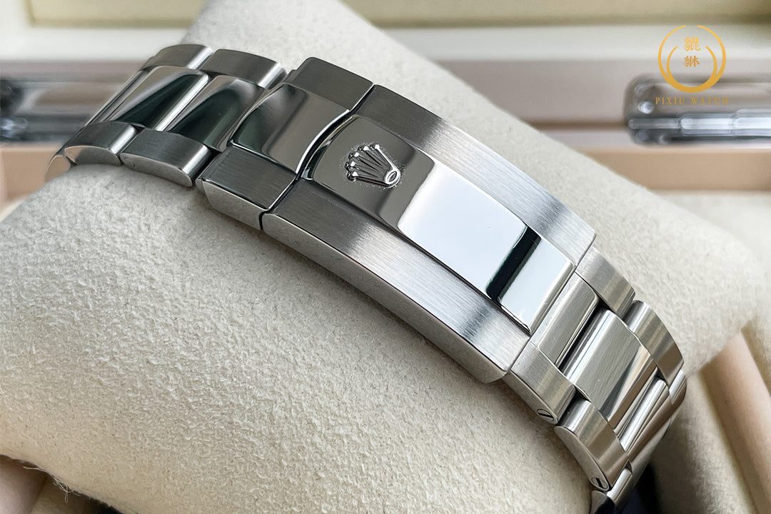 Rolex Sky-Dweller White Rolesor