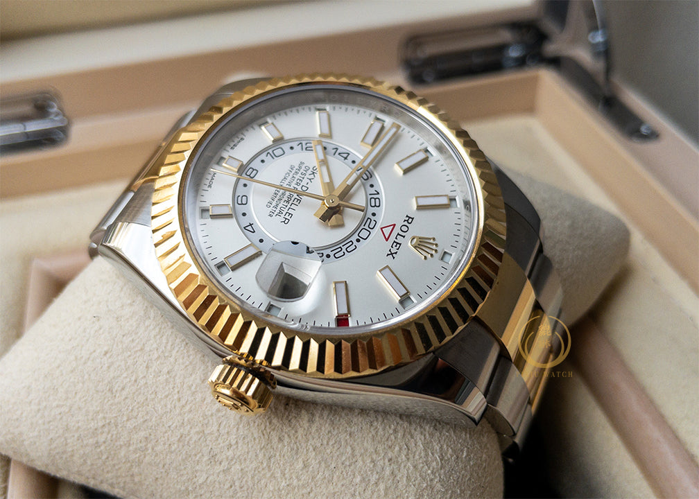 Rolex Sky-Dweller Steel / Yellow Gold