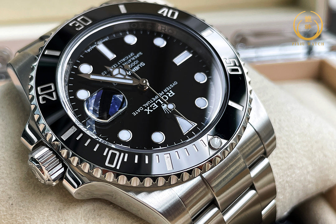 Rolex Submariner Date