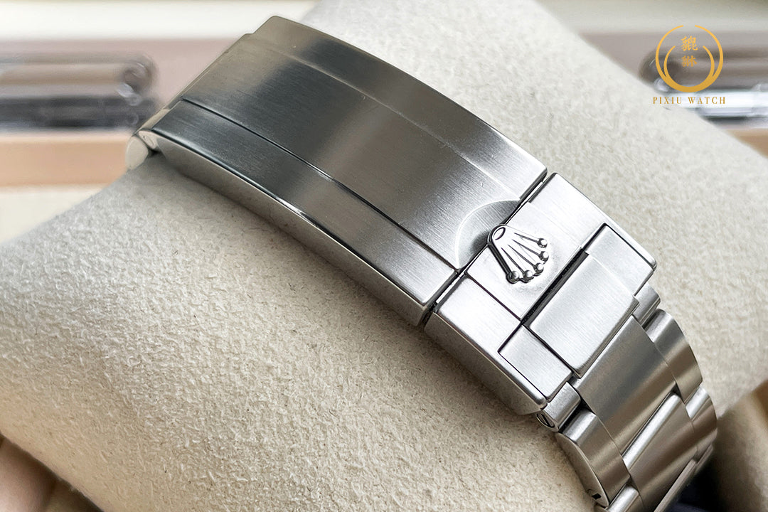 Rolex Submariner Date