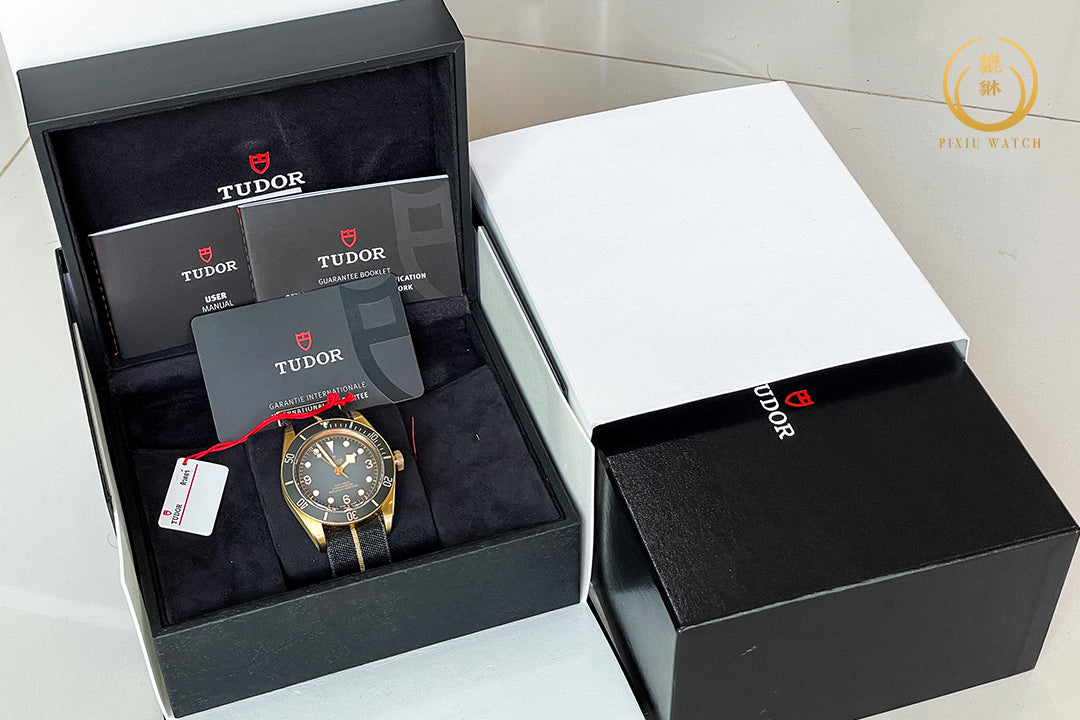 Tudor Black Bay Bronze M79250BA-0002