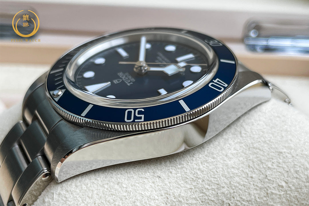 Tudor Black Bay Fifty-Eight Navy Blue Riveted