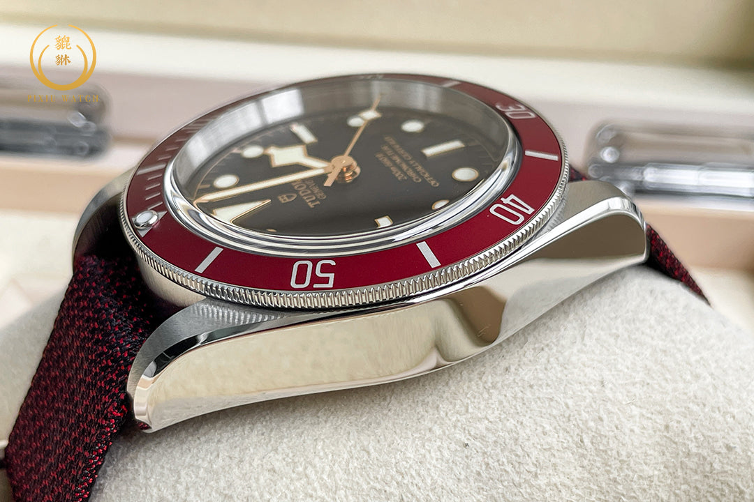 “ของใหม่” Tudor Black Bay Red Burgundy