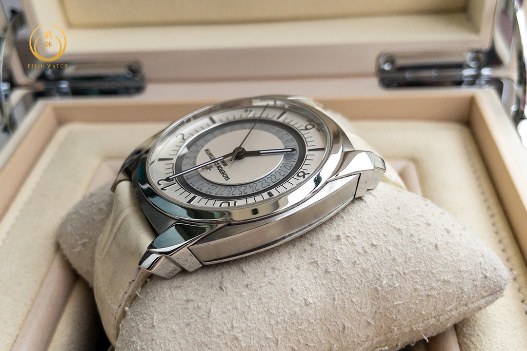 Vacheron Constantin Quai De l'Ile 4500S White Dial