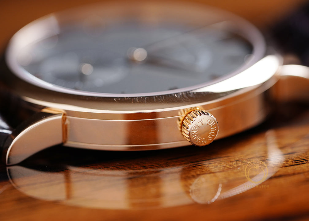 A. Lange Saxonia Automatic 307.033