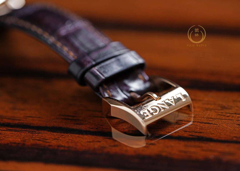 A. Lange Saxonia Automatic 307.033