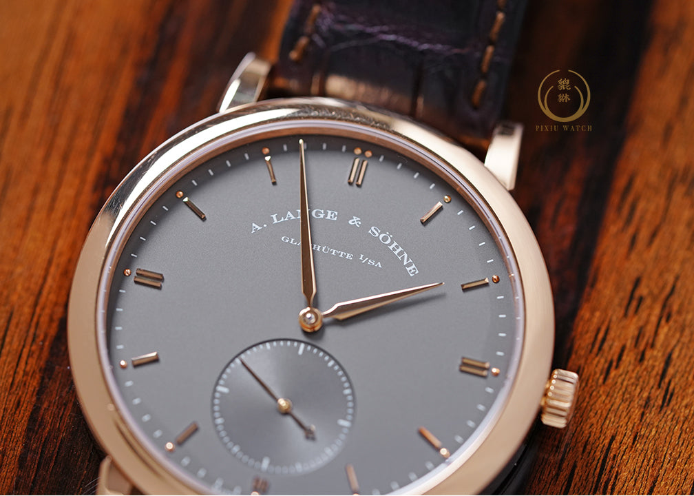 A. Lange Saxonia Automatic 307.033