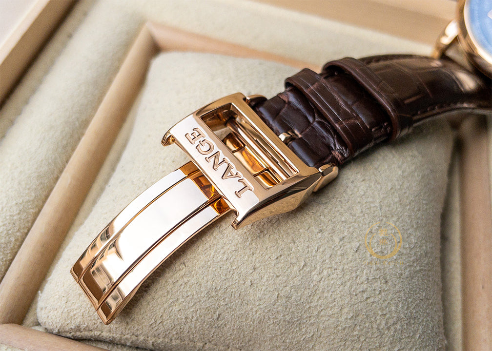 A. Lange & Sohne Lange 1 Time Zone L031.1