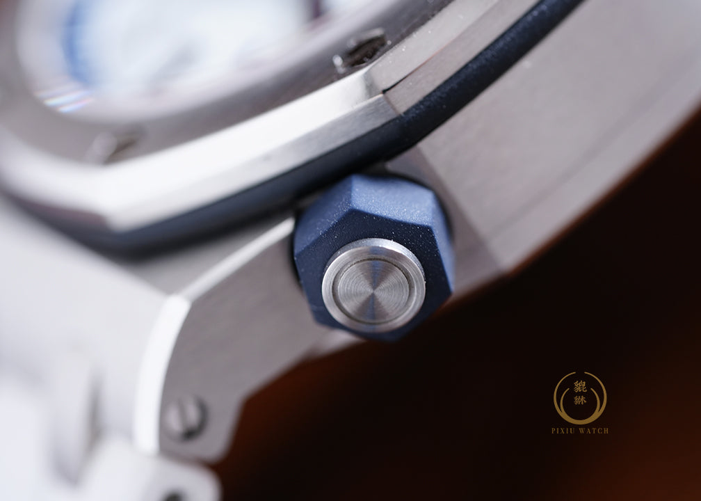 Audemars Piguet ROO Diver 15710ST White Dial