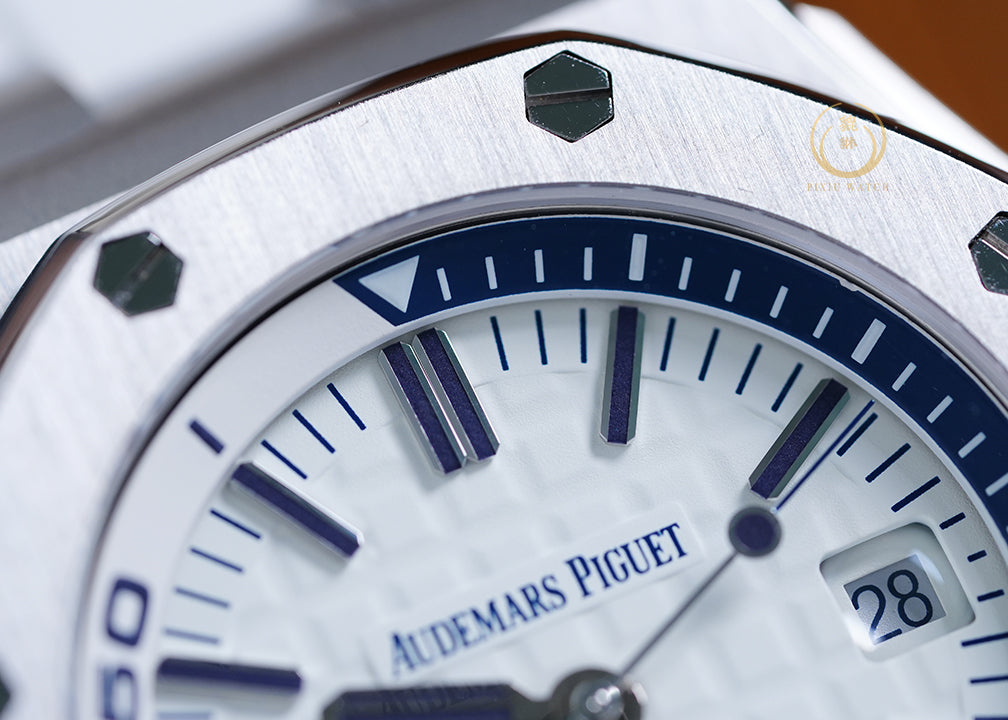 AP ROO Diver 15710ST White Dial