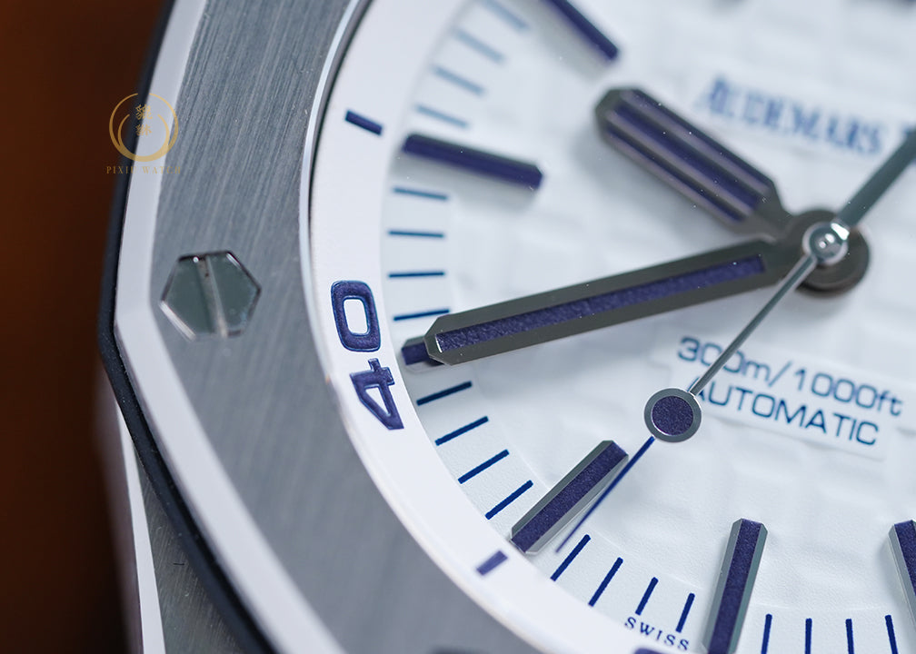 AP ROO Diver 15710ST White Dial