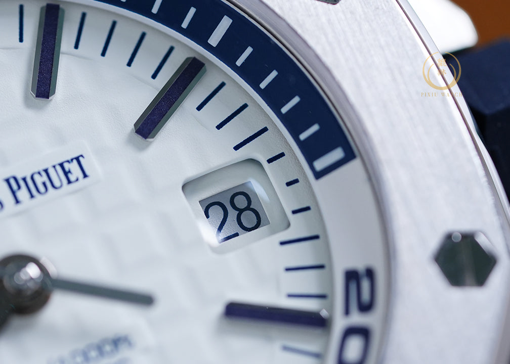 AP ROO Diver 15710ST White Dial